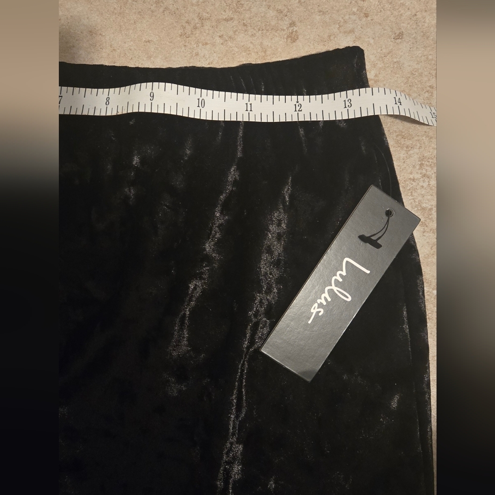 Lulu's Black Velvet Skirt - Picture 2 of 7